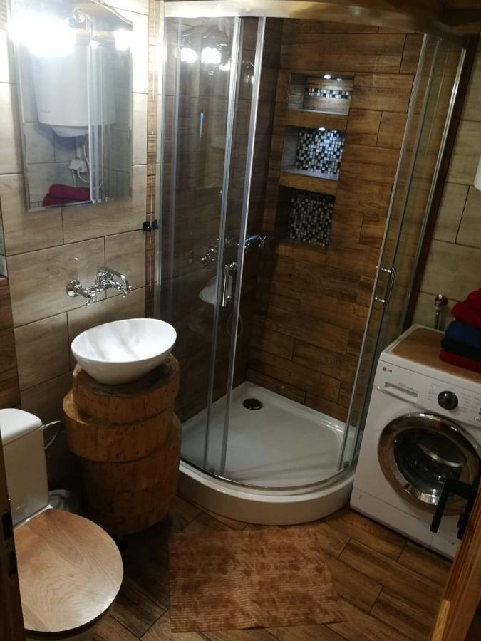 Pod Milanem Villa Пшемишъл Екстериор снимка