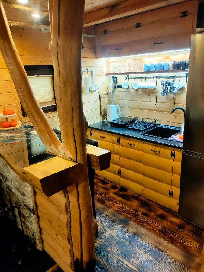 Pod Milanem Villa Пшемишъл Екстериор снимка